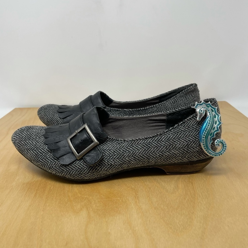 Big Buddha BB Robyn Black Tweed/Vegan Leather Pull On Flats w/Keltie Fringe Sz 9